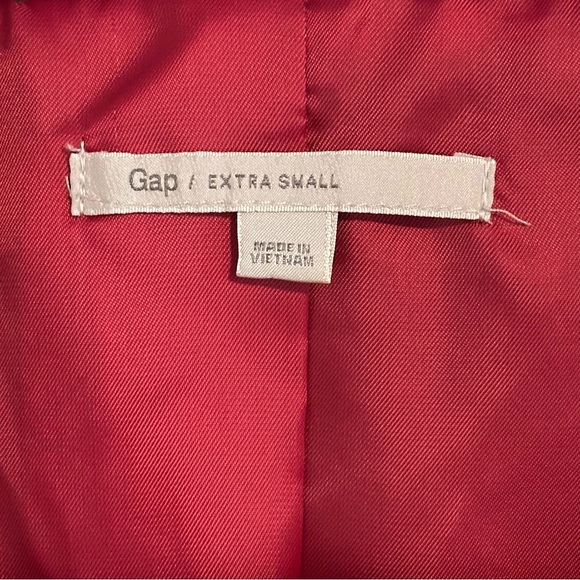 GAP Classic Double-Breasted Front Trench Coat with Belt and Inner Pink Lining - Picture 8 of 9